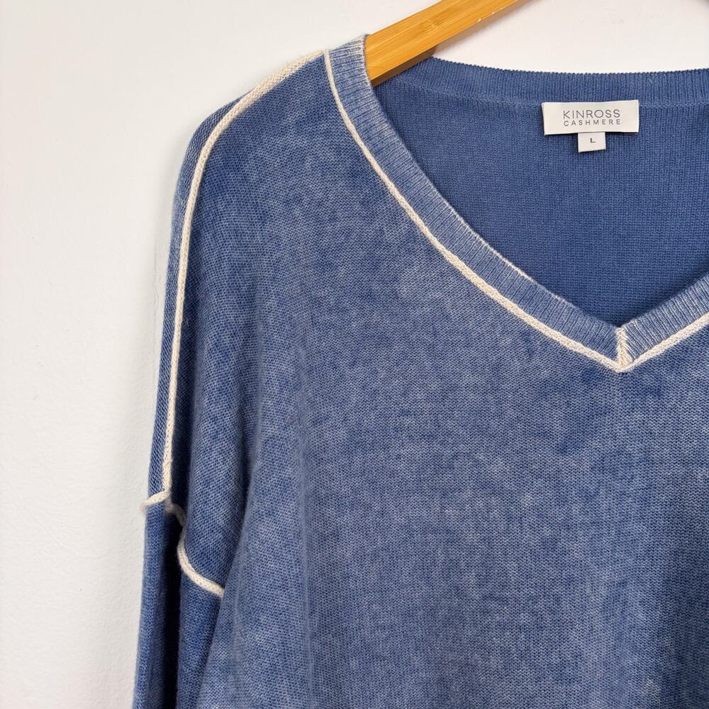 Kinross Cashmere V-Neck Sweater Blue Large - Picture 2 of 5